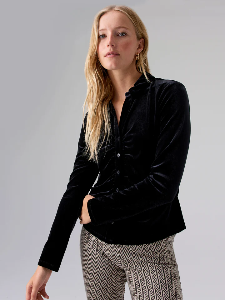 Sanctuary Dreamgirl Velvet Button Up on Black