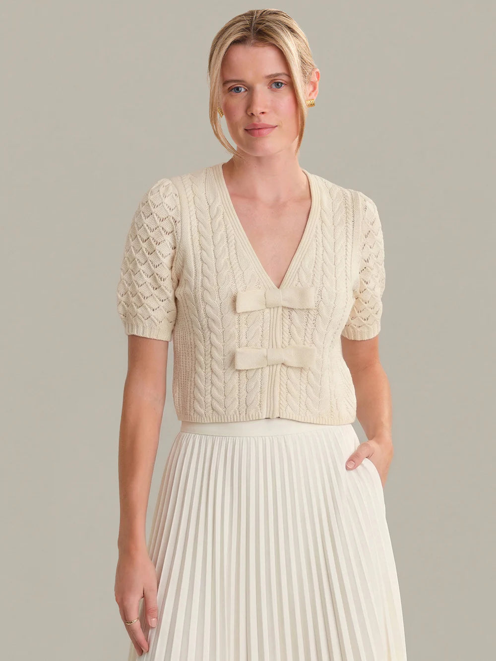 525 America Elaine Vneck Bow Snap Cardigan