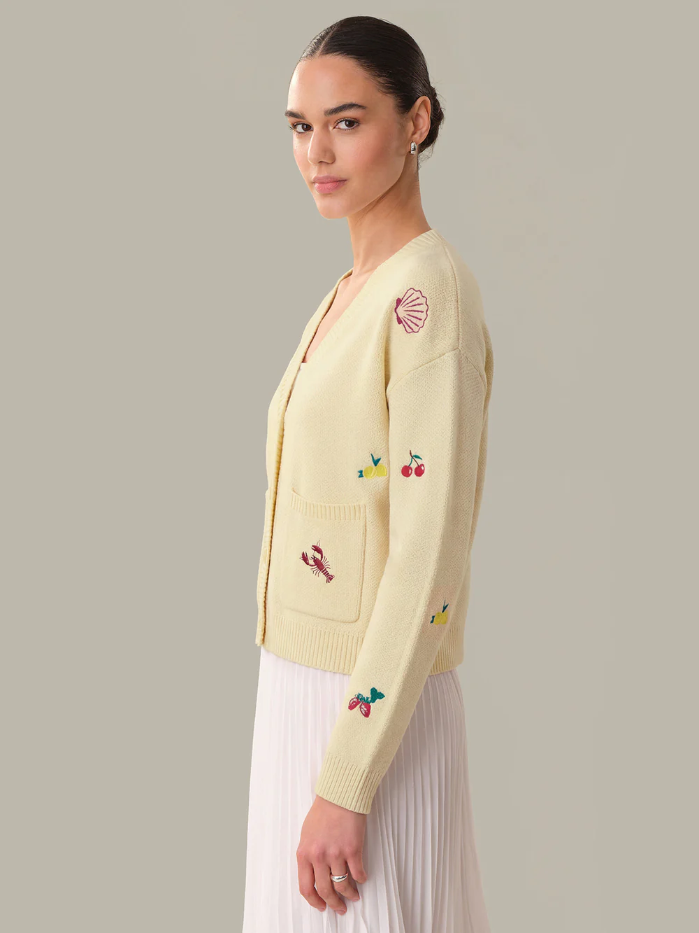 525 American Willa Fruit Cardigan