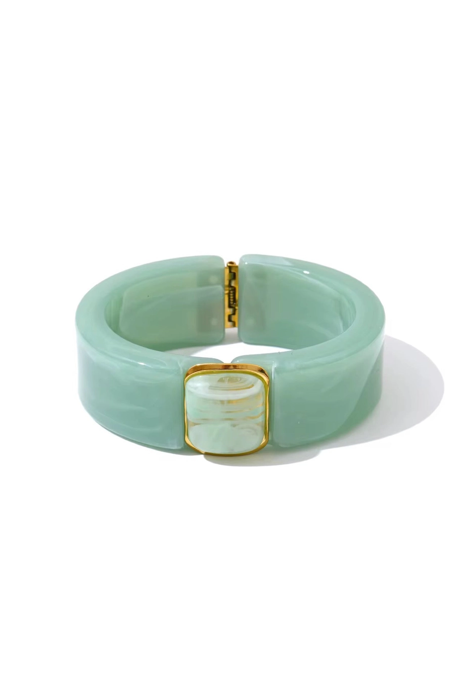 Bold Acrylic Bracelet in 2 Colors