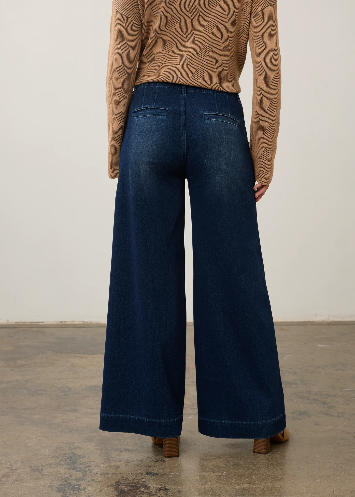 FDJ Stretch Zip Wide Leg Jeans