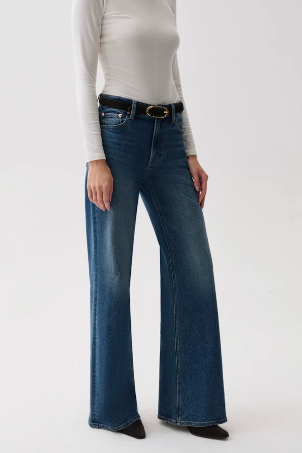 Pistola Vivian Mid-Rise Wide Leg Denim