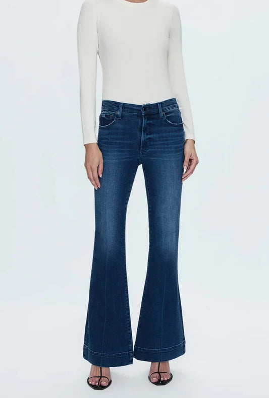 Pistola Kinsley Ultra Flair in Modern