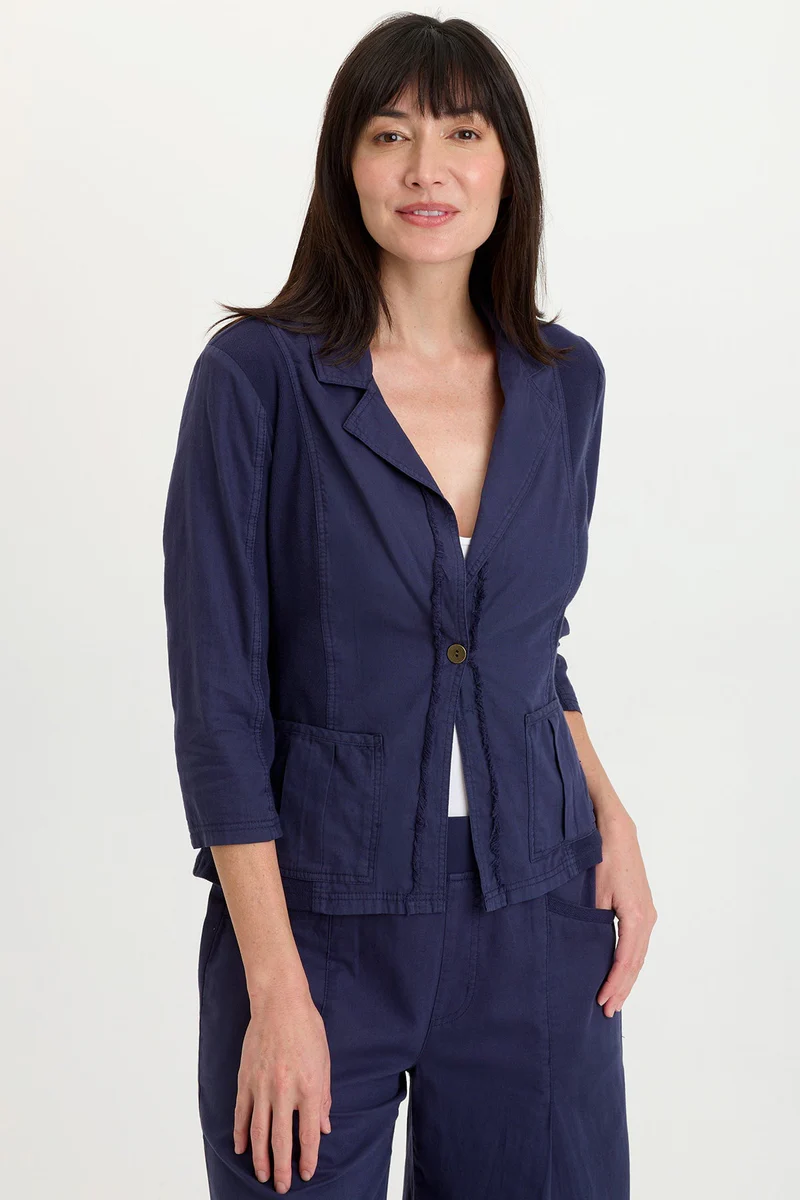 Wearables Brayden Jacket in 2 Colors