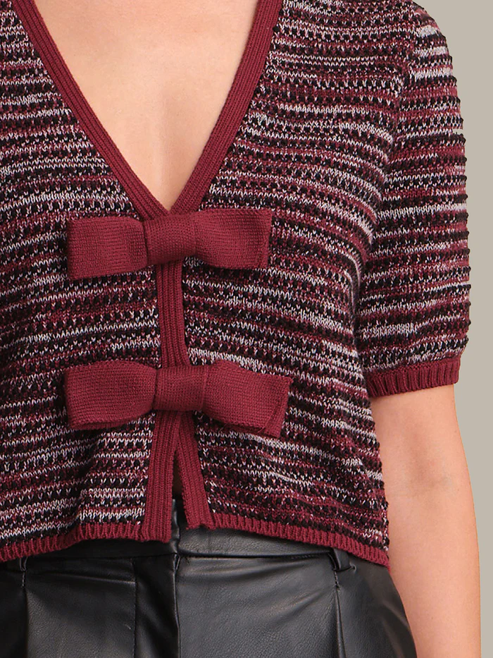 525 America Elaine Vneck Bow Snap Cardigan