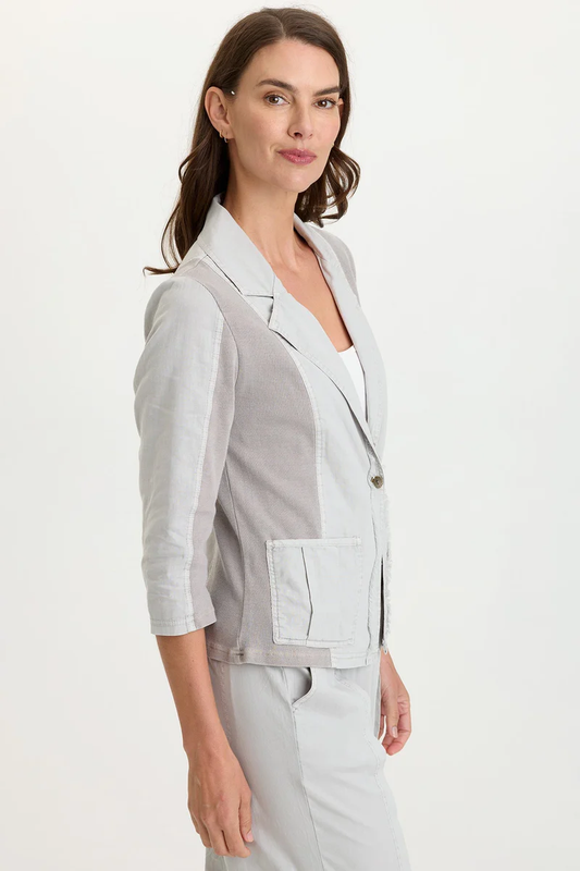 Wearables Brayden Jacket in 2 Colors