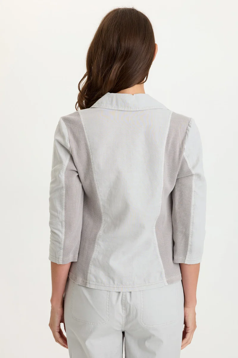 Wearables Brayden Jacket in 2 Colors