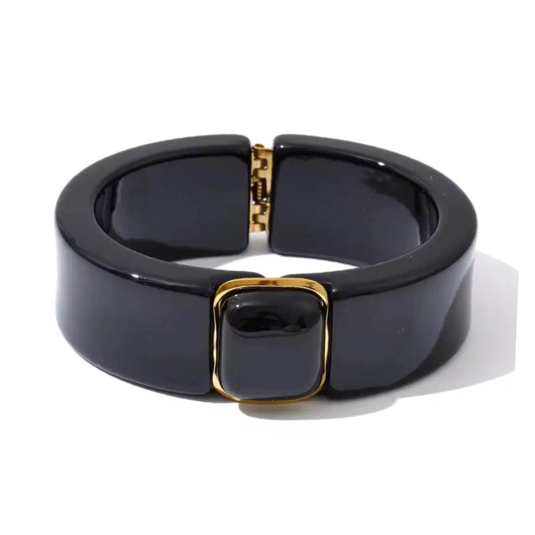 Bold Acrylic Bracelet in 2 Colors